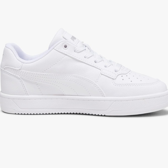 Puma Kids White Sneakers (7 Toddler) - Picture 12 of 13